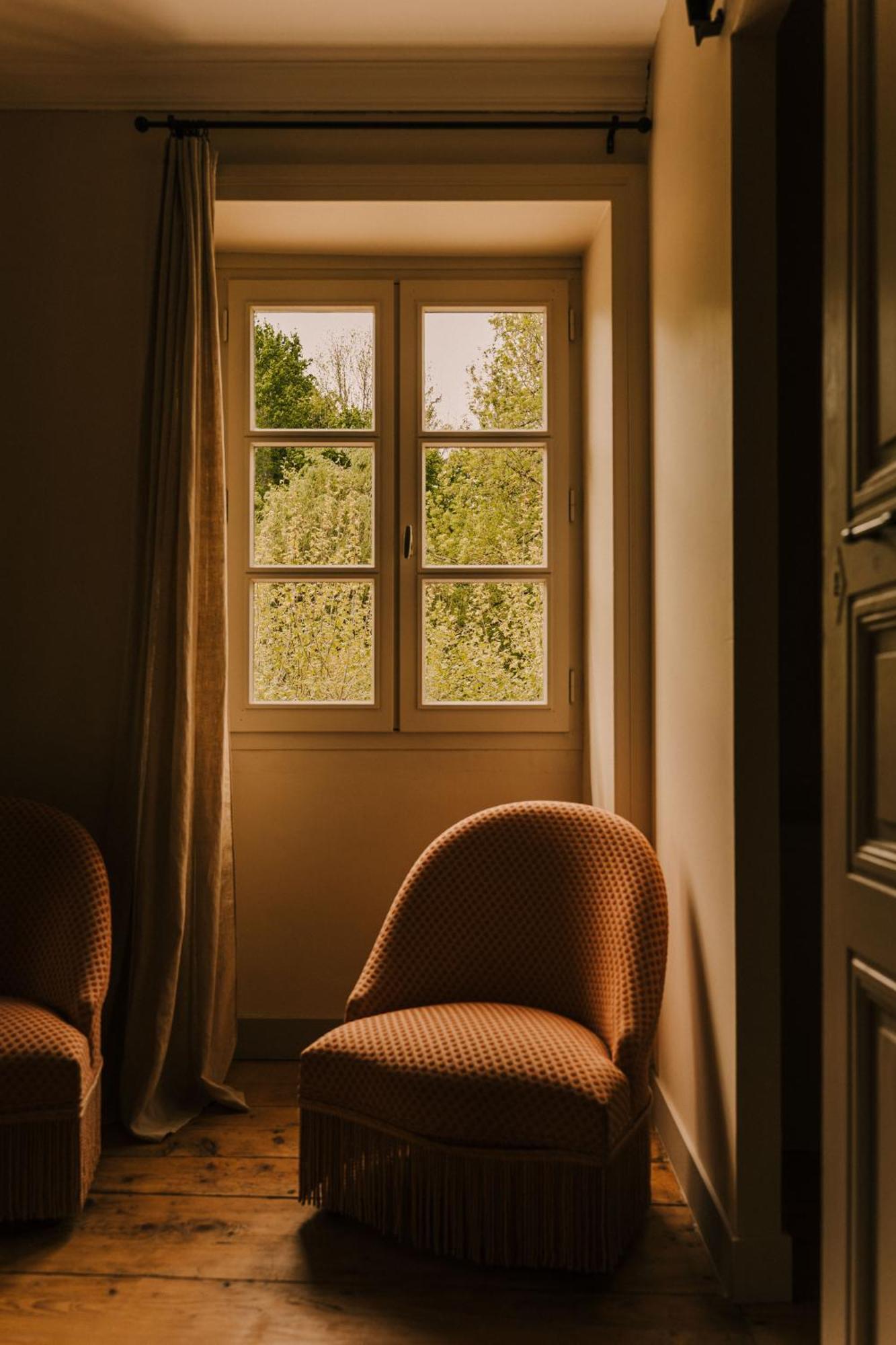 Maison D'Hotes Et Gite De Charme Avec Piscine, La Lhuiseraie 客房 照片
